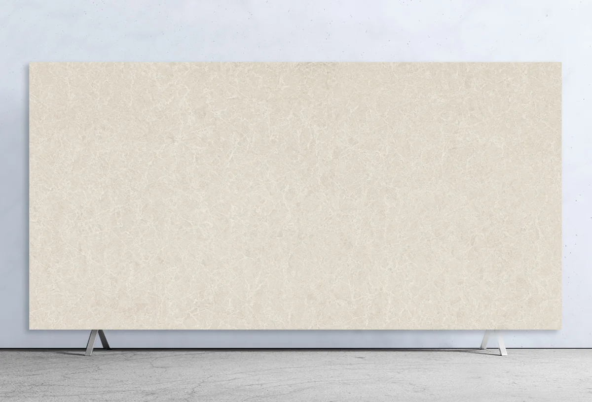 Caesarstone 5130 Cosmopolitan White mineral surface sample